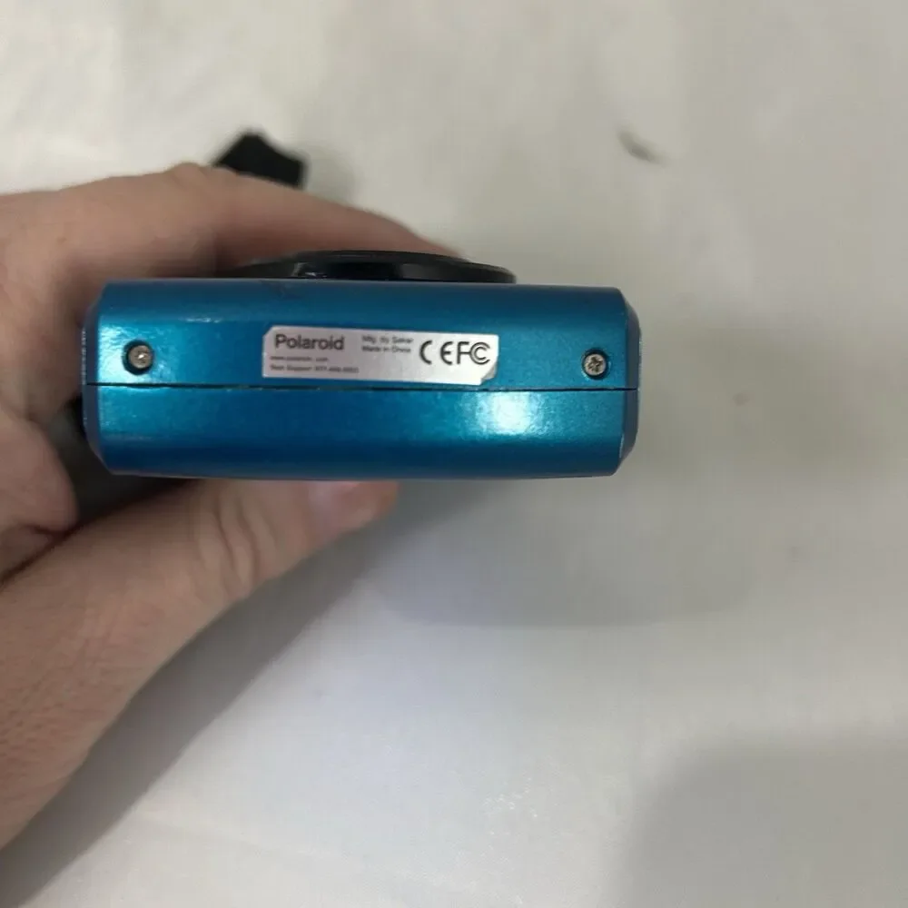 Polaroid IS048 Waterproof 16MP Digital Action Camera Handheld Tested Works